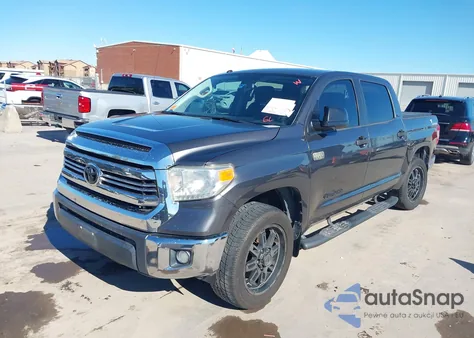 2017 Toyota Tundra Sr5 5.7L V8 z USA, uszkodzony, nr VIN 5TFEW5F15HX215006